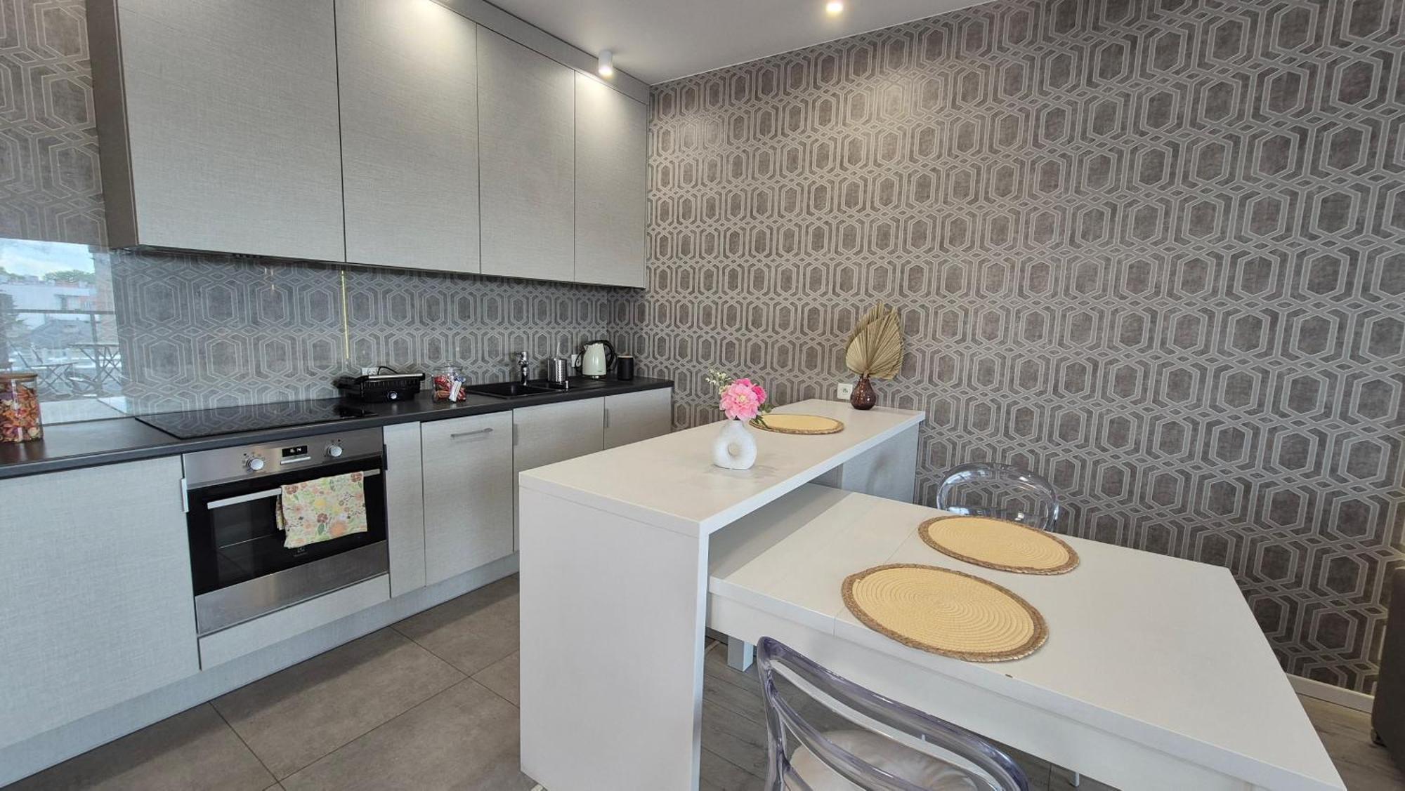 פוזנן Boznicza Old Town Lux Apartment, Self Check-In 24H, Free Parking מראה חיצוני תמונה